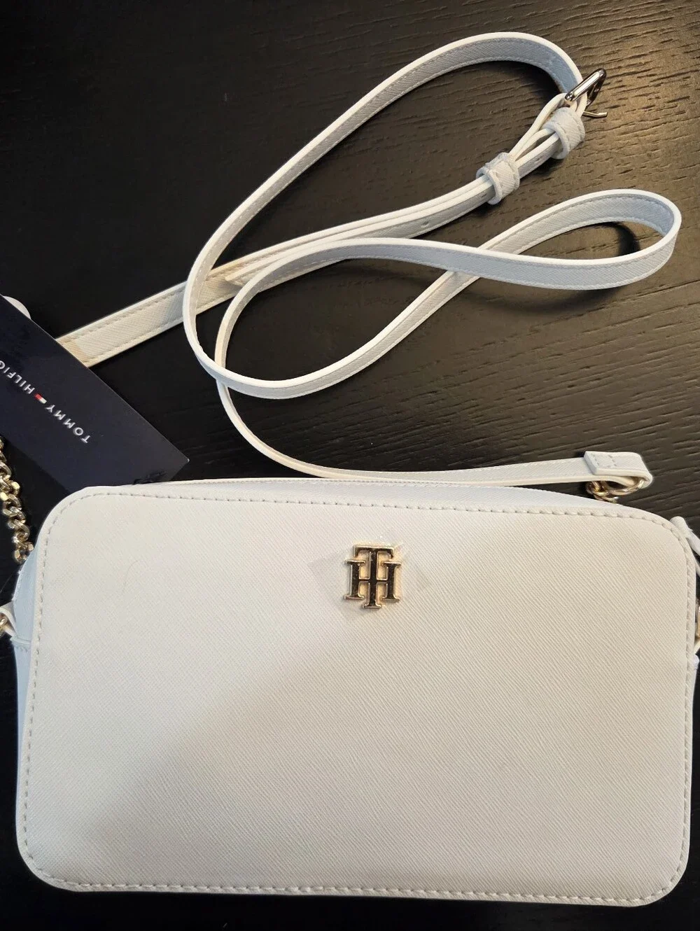 Tommy Hilfiger White Leather Crossbody Camera Bag with Gold Hardware